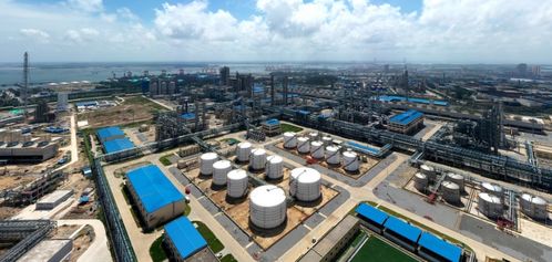 廣西緊抓長江經(jīng)濟(jì)帶發(fā)展機(jī)遇，新材料技術(shù)開發(fā)成戰(zhàn)略焦點(diǎn)